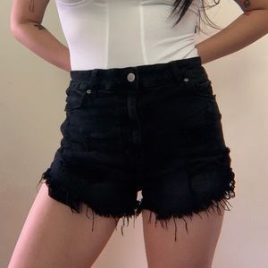 ‼️SOLD‼️ Black denim jean High waist distressed shorts